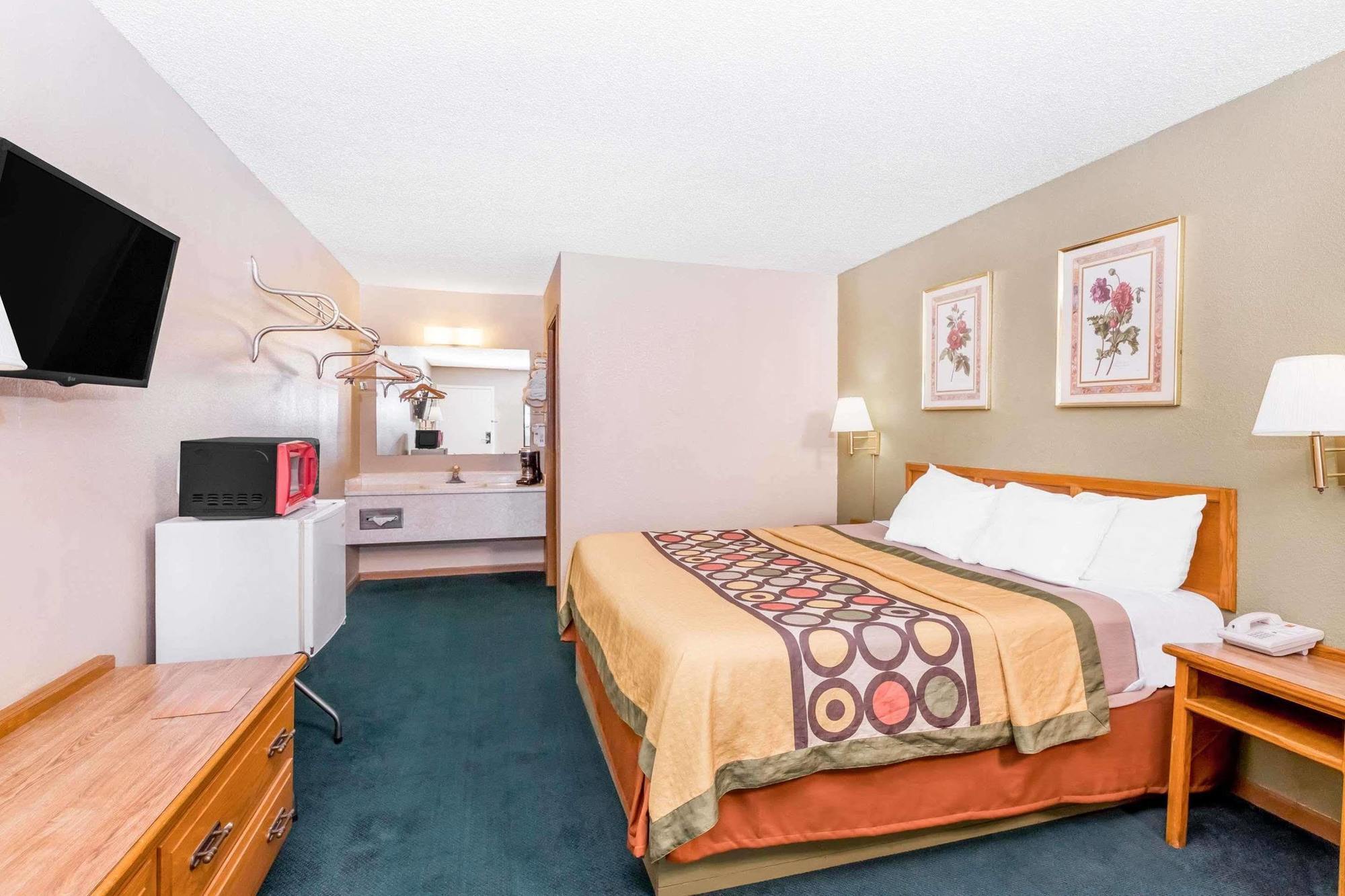 Budgetel Inn & Suites Butler Extérieur photo